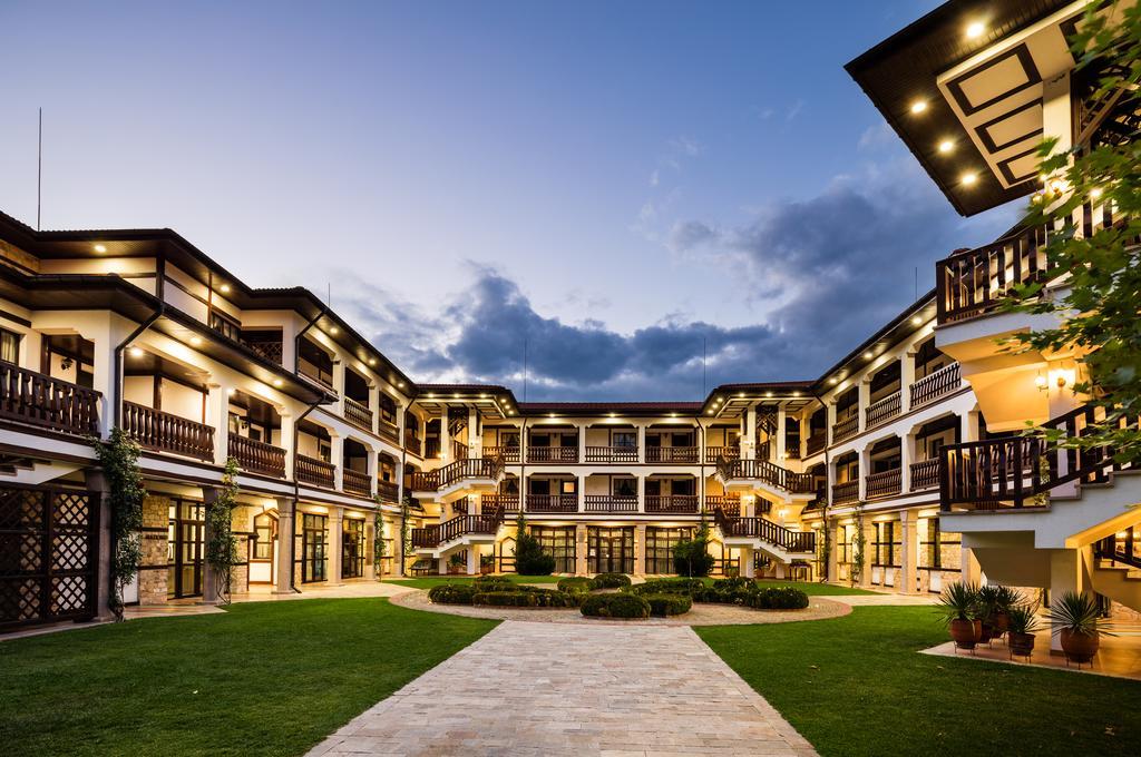 Hotel Ismena