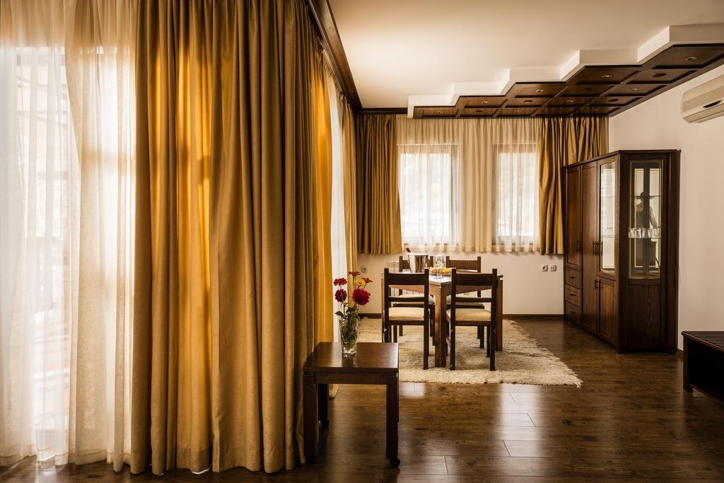 Hotel Ismena 4*