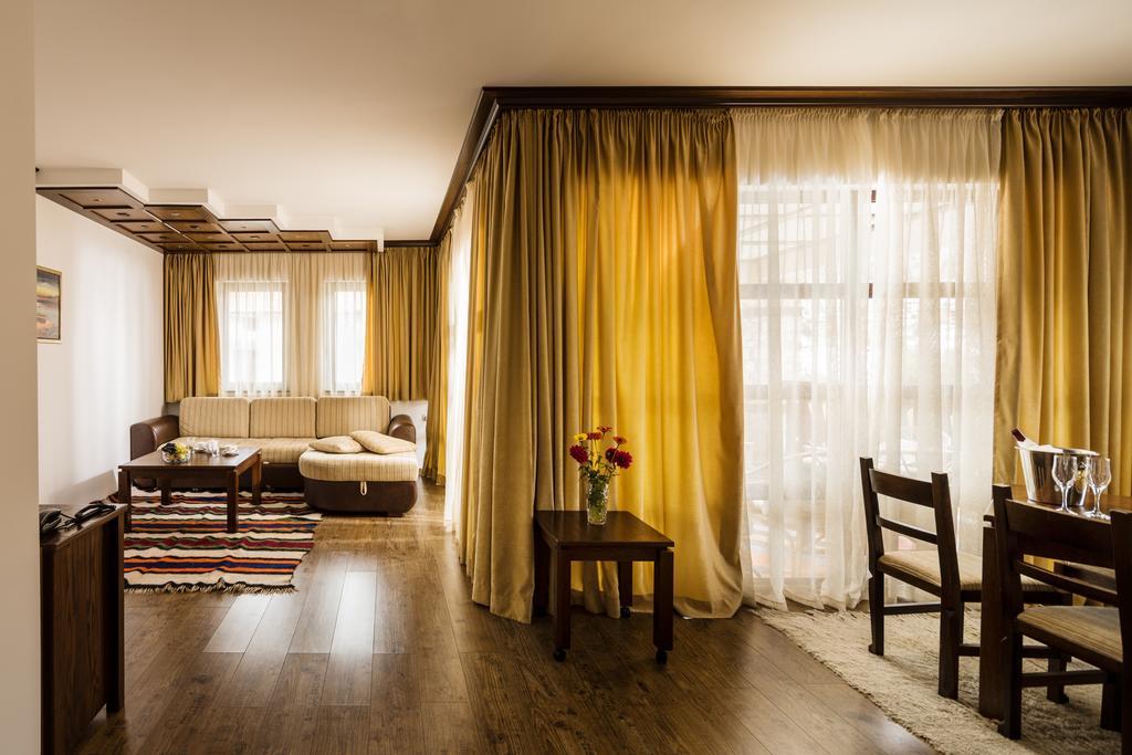 Hotel Ismena